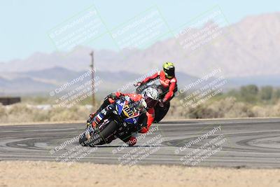 media/Jan-15-2026-Racers Edge (Thu) [[dfebeb70ab]]/2-A Group/Session 3 (Turn 16)/